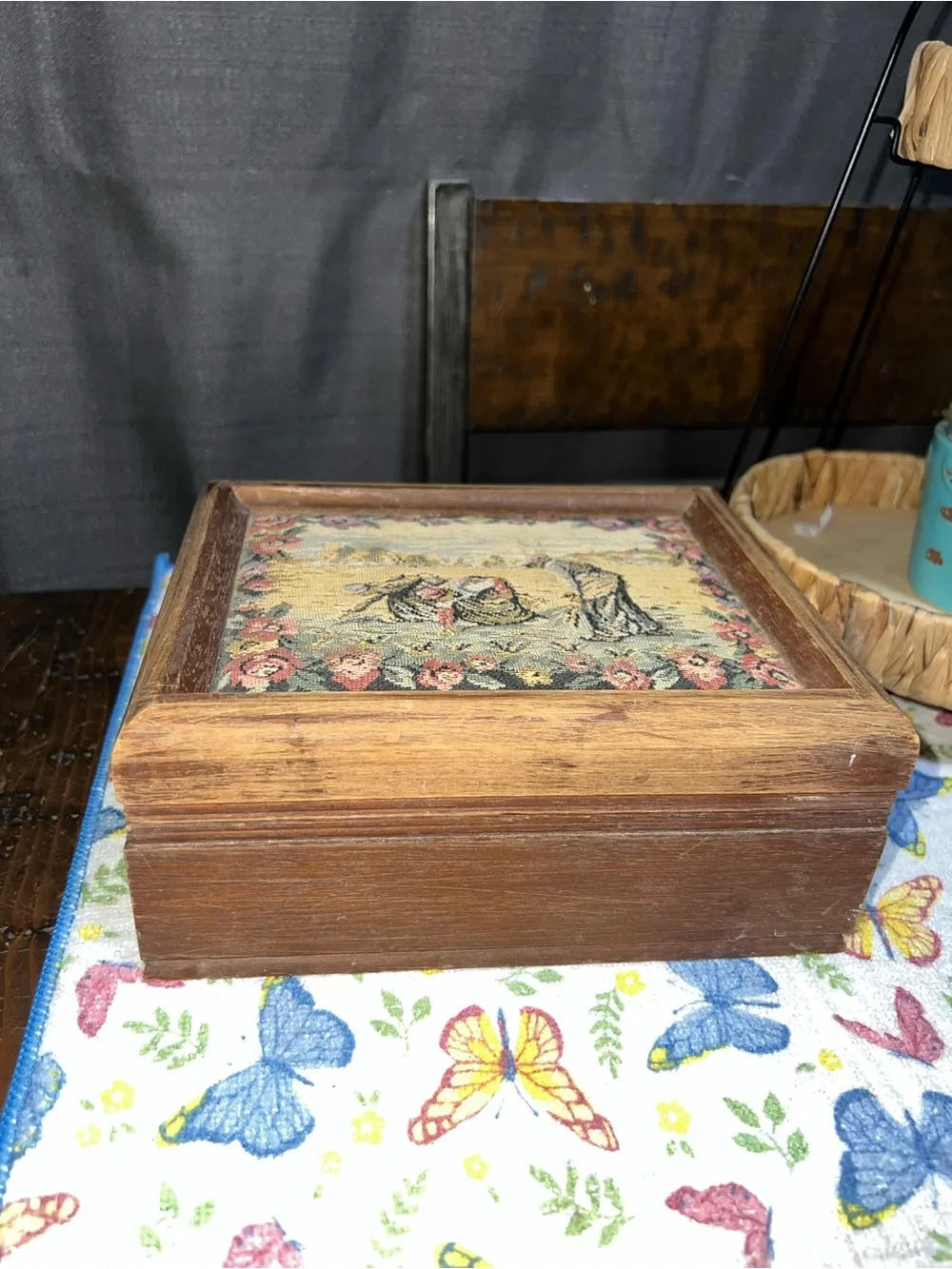 Vintage Wooden Jewelry Box Tapestry Top Yellow Velvet Lining Tray Needlepoint